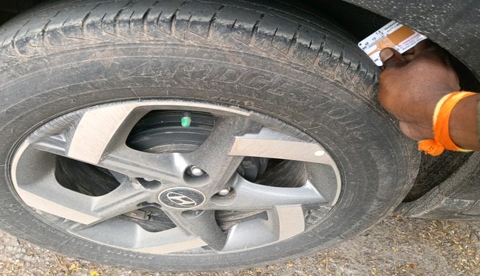 2019 Hyundai VENUE SX 1.0 TURBO, Petrol, Manual, 45,874 km, tyre