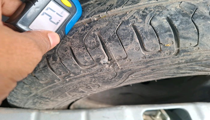 2019 Hyundai NEW SANTRO MAGNA, Petrol, Manual, 79,707 km, tyre