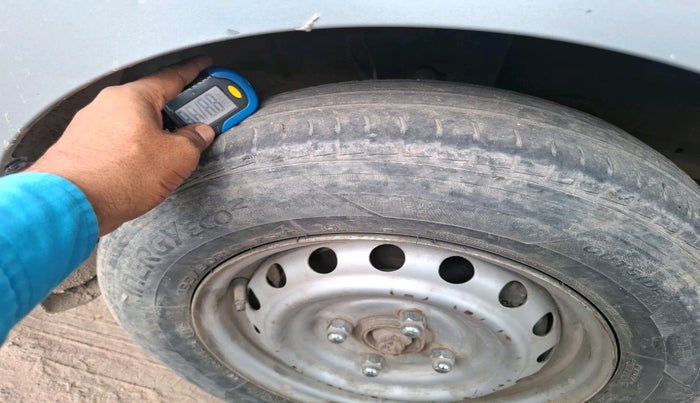 2019 Hyundai NEW SANTRO MAGNA, Petrol, Manual, 79,707 km, tyre