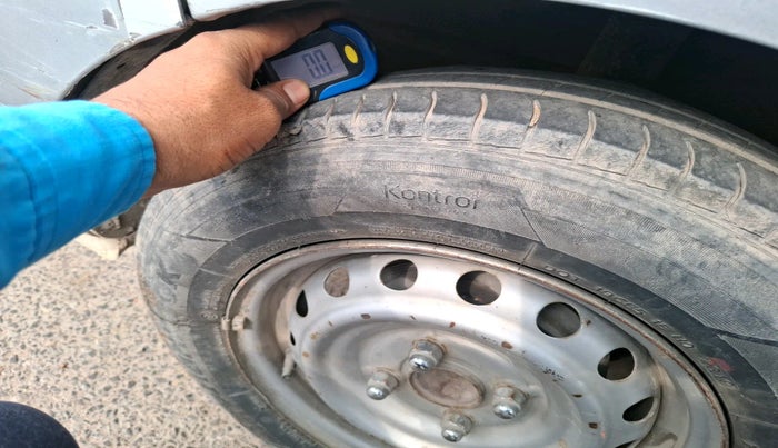 2019 Hyundai NEW SANTRO MAGNA, Petrol, Manual, 79,707 km, tyre