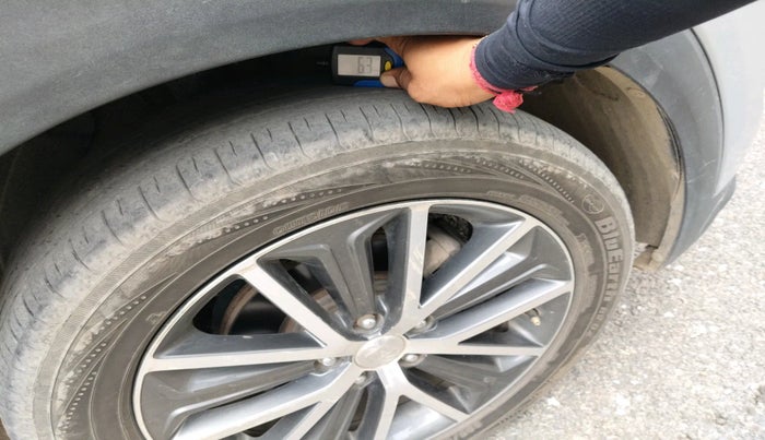 2019 Hyundai Tucson GL (O) 2WD AT, Diesel, Automatic, 1,21,391 km, tyre