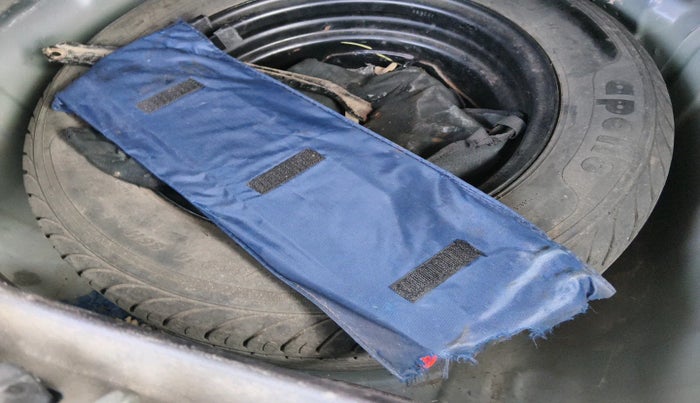 2011 Hyundai i20 ASTA 1.2, Petrol, Manual, 44,837 km, tyre