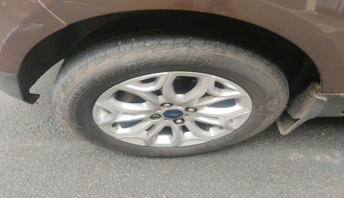 2017 Ford Ecosport TITANIUM 1.5L DIESEL, Diesel, Manual, 50,908 km, tyre