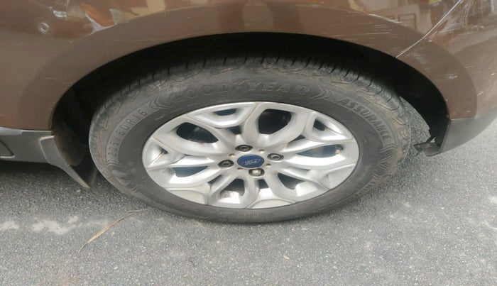 2017 Ford Ecosport TITANIUM 1.5L DIESEL, Diesel, Manual, 50,908 km, tyre