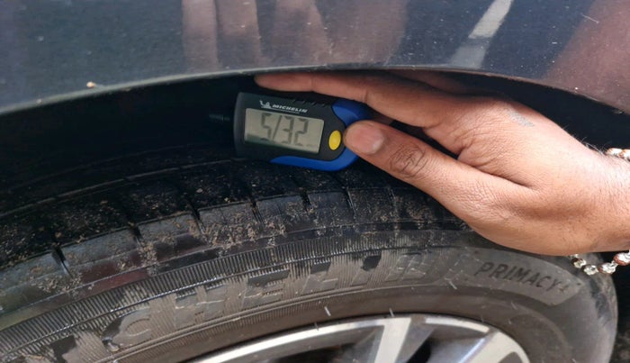 2022 Skoda SLAVIA STYLE 1.0L TSI MT, Petrol, Manual, 79,700 km, tyre