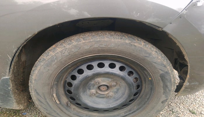 2015 Honda Jazz 1.5L I-DTEC SV, Diesel, Manual, 1,02,664 km, tyre