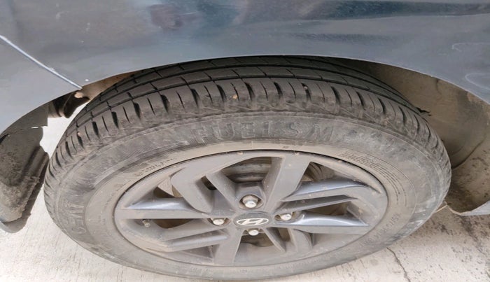 2022 Hyundai GRAND I10 NIOS SPORTZ 1.2 KAPPA VTVT CNG, Petrol, Manual, 60,662 km, tyre