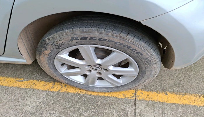 2010 Volkswagen Polo HIGHLINE1.2L, Petrol, Manual, 81,945 km, tyre