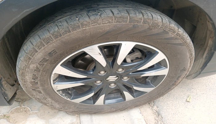 2018 Maruti S Cross ZETA 1.3, Diesel, Manual, 1,21,226 km, tyre