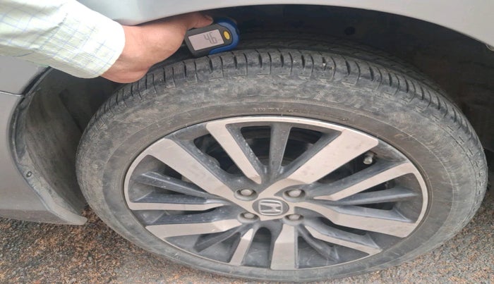 2022 Honda City 1.5L I-VTEC ZX, Petrol, Manual, 26,716 km, tyre