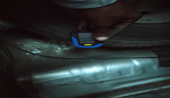 2016 Renault Kwid RXL, Petrol, Manual, 2,37,663 km, tyre