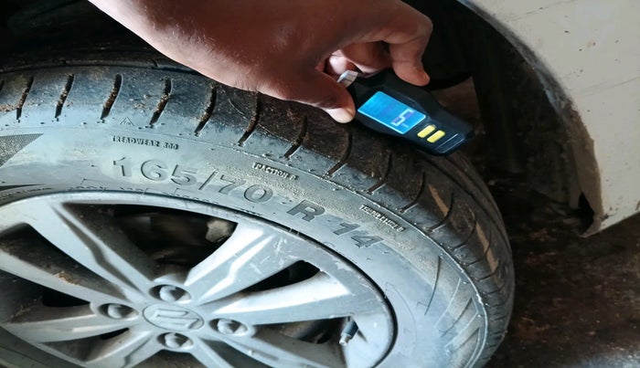 2014 Maruti Wagon R Stingray VXI, Petrol, Manual, 61,256 km, tyre