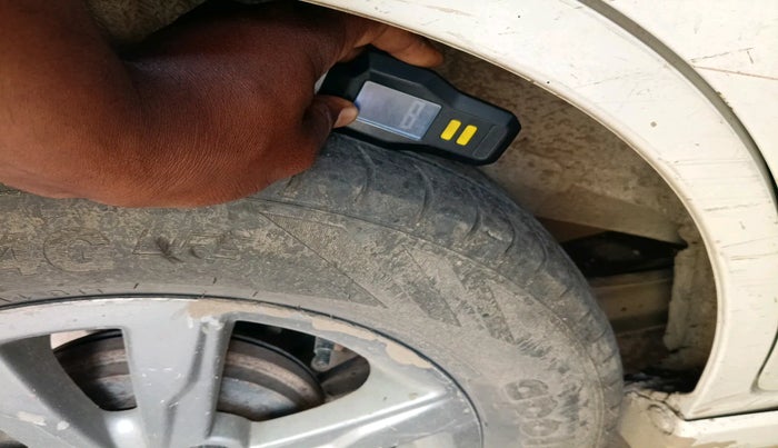 2014 Maruti Wagon R Stingray VXI, Petrol, Manual, 61,256 km, tyre