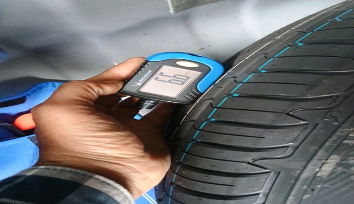 2024 Tata Curvv Accomplished S 1.2 Petrol 7DCA, Petrol, Automatic, 7,335 km, tyre