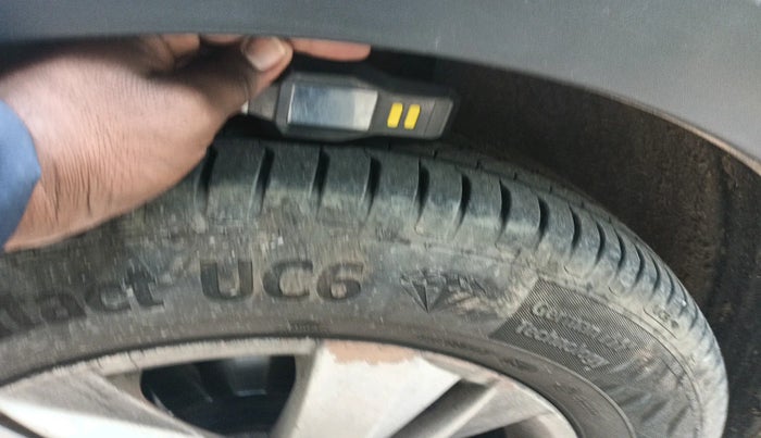 2021 Skoda KUSHAQ AMBITION 1.0L TSI MT, Petrol, Manual, 1,02,451 km, tyre