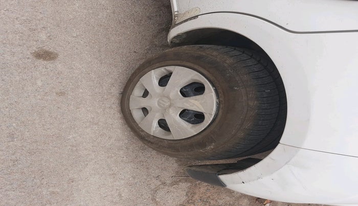 2013 Maruti Ritz VXI, Petrol, Manual, 55,097 km, tyre