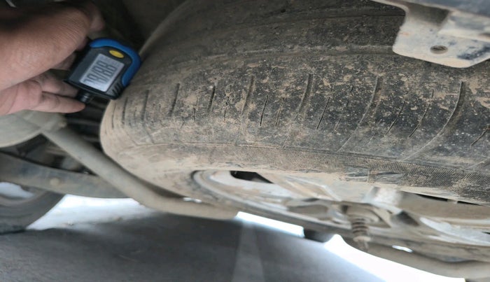 2014 Mahindra XUV500 W8, Diesel, Manual, 1,47,838 km, tyre