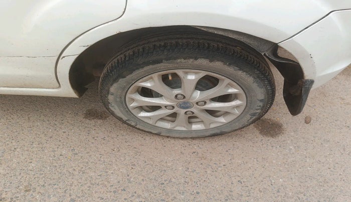 2013 Ford Figo TITANIUM 1.4 DIESEL, Diesel, Manual, 1,46,230 km, tyre