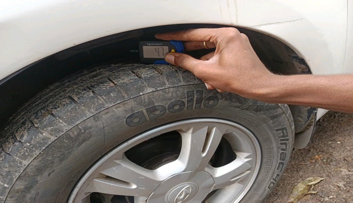 2011 Hyundai i20 SPORTZ 1.2, Petrol, Manual, 95,747 km, tyre