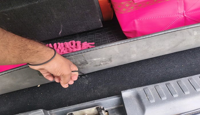 2017 Maruti Vitara Brezza ZDI, Diesel, Manual, 1,76,174 km, tyre