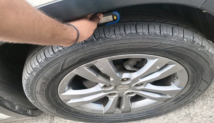 2017 Maruti Vitara Brezza ZDI, Diesel, Manual, 1,76,174 km, tyre