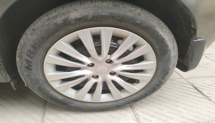 2021 Maruti Baleno DELTA PETROL 1.2, Petrol, Manual, 65,851 km, tyre