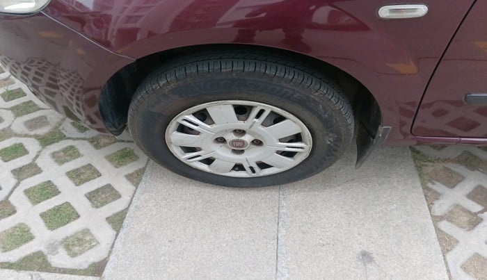 2013 Fiat Grand Punto ACTIVE 1.3, Diesel, Manual, 72,689 km, tyre