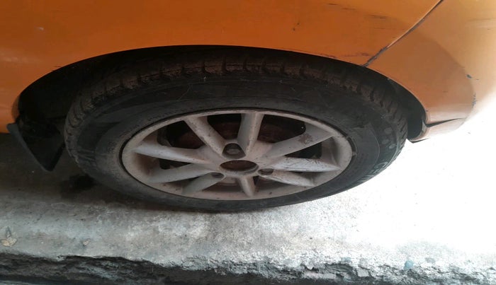 2012 Tata Nano LX, Petrol, Manual, 26,908 km, tyre