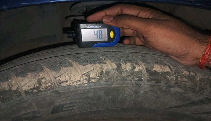 2021 Maruti Swift VXI, Petrol, Manual, 54,107 km, tyre