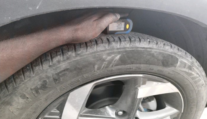 2021 Hyundai VENUE SX (O) 1.5 CRDI, Diesel, Manual, 44,710 km, tyre