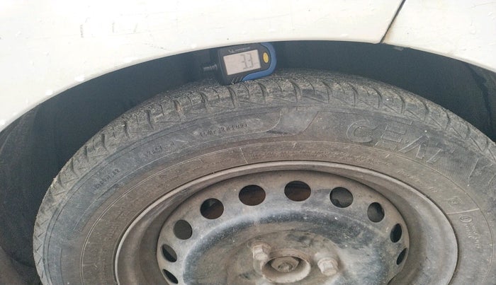 2020 Datsun Redi Go T(O) 1.0, Petrol, Manual, 49,418 km, tyre