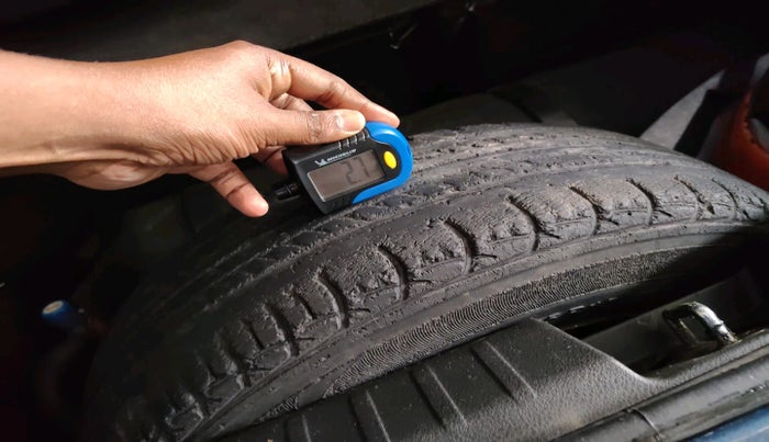 2016 Maruti Baleno DELTA PETROL 1.2, Petrol, Manual, 83,446 km, tyre