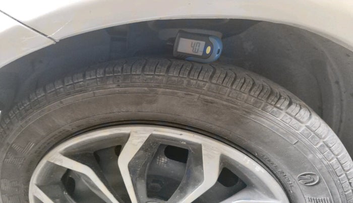 2013 Ford Figo ZXI 1.2 PETROL, Petrol, Manual, 50,752 km, tyre