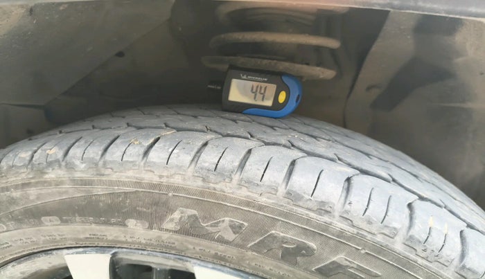 2020 Maruti Vitara Brezza VXI, Petrol, Manual, 1,10,708 km, tyre