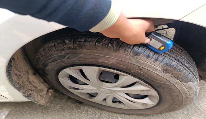 2019 Maruti Swift VXI, Petrol, Manual, 48,276 km, tyre