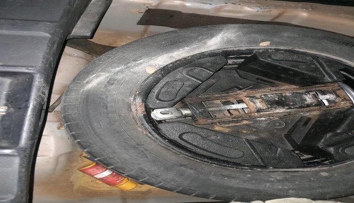 2018 Tata NEXON XZA PLUS DIESEL DUAL TONE, Diesel, Automatic, 60,289 km, tyre