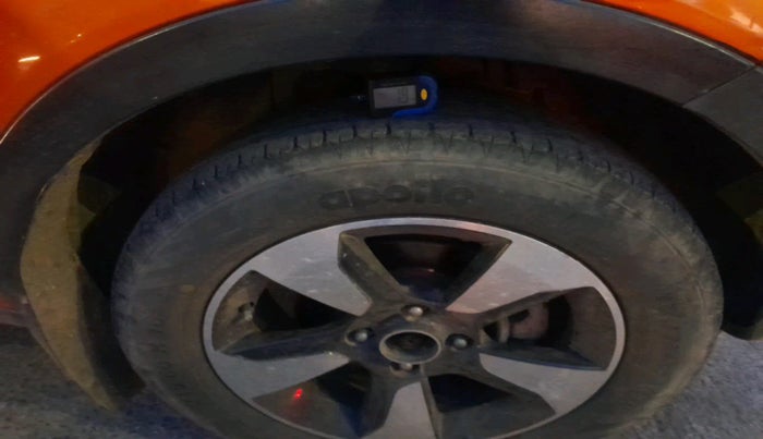 2018 Tata NEXON XZA PLUS DIESEL DUAL TONE, Diesel, Automatic, 60,289 km, tyre