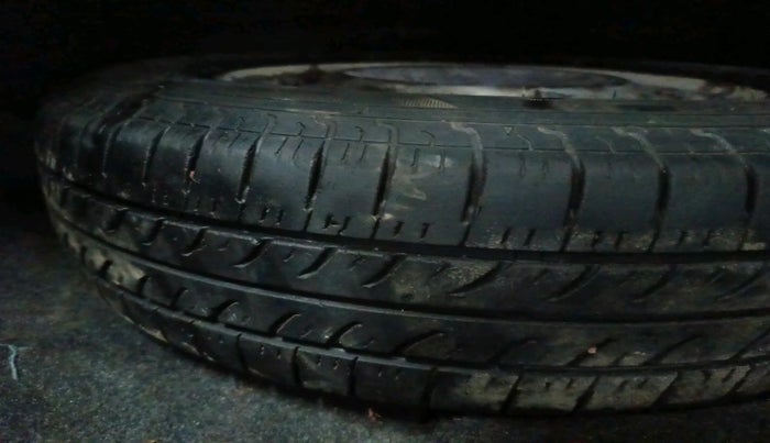 2014 Maruti Swift Dzire TOUR DIESEL, Diesel, Manual, 60,705 km, tyre