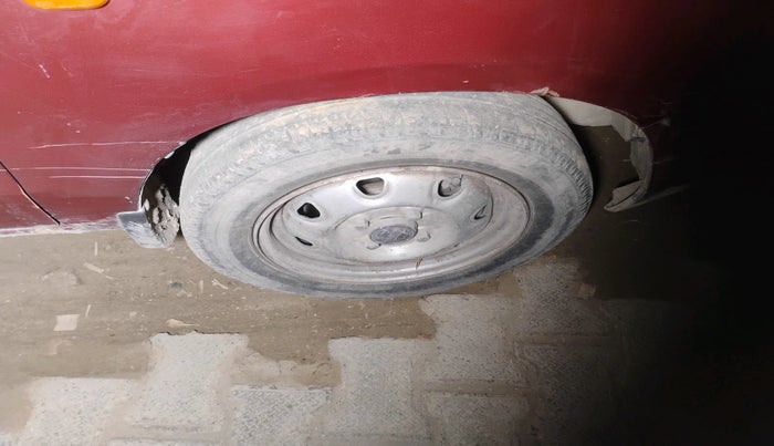 2011 Maruti Alto K10 LXI, Petrol, Manual, 1,11,999 km, tyre