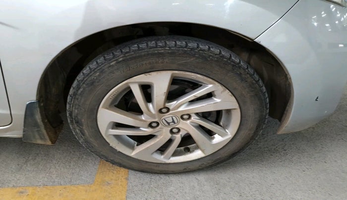 2017 Honda Jazz 1.2L I-VTEC V AT, Petrol, Automatic, 81,986 km, tyre