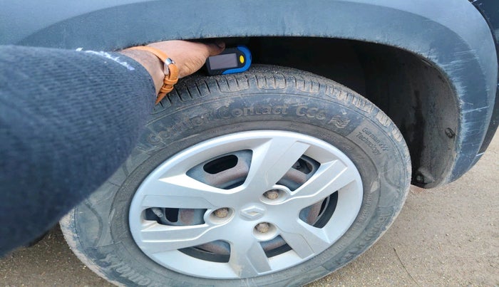 2018 Renault Kwid RXT 0.8, Petrol, Manual, 67,806 km, tyre