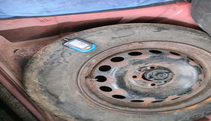 2014 Fiat Grand Punto ACTIVE 1.3, Diesel, Manual, 97,149 km, tyre