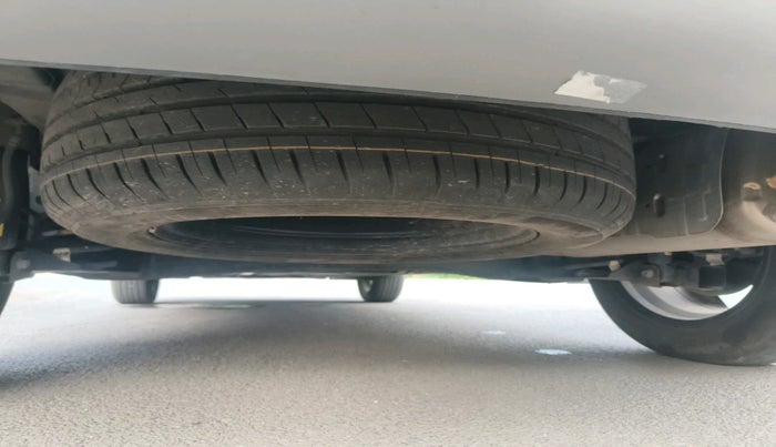 2023 Hyundai ALCAZAR PRESTIGE 1.5 TURBO PETROL MT 7STR, Petrol, Manual, 7,562 km, tyre