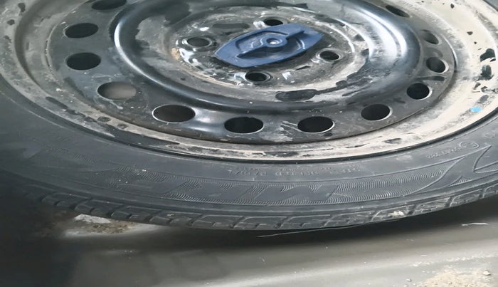 2019 Maruti New Wagon-R VXI (O) 1.2 AMT, Petrol, Automatic, 54,389 km, tyre