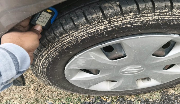 2019 Maruti New Wagon-R VXI (O) 1.2 AMT, Petrol, Automatic, 54,389 km, tyre