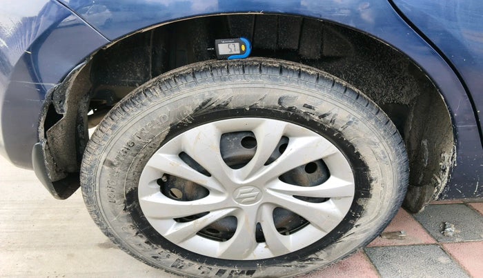 2021 Maruti Swift VXI, Petrol, Manual, 97,204 km, tyre