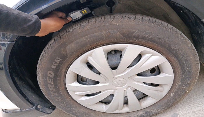 2024 Maruti Swift VXI, Petrol, Manual, 5,077 km, tyre