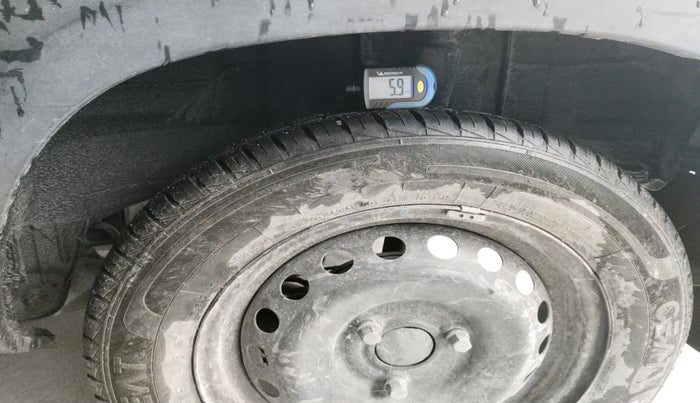 2020 Renault Kwid RXL 1.0, Petrol, Manual, 25,726 km, tyre