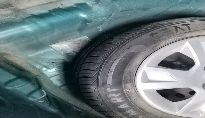 2020 Renault Kwid RXL 1.0, Petrol, Manual, 25,726 km, tyre