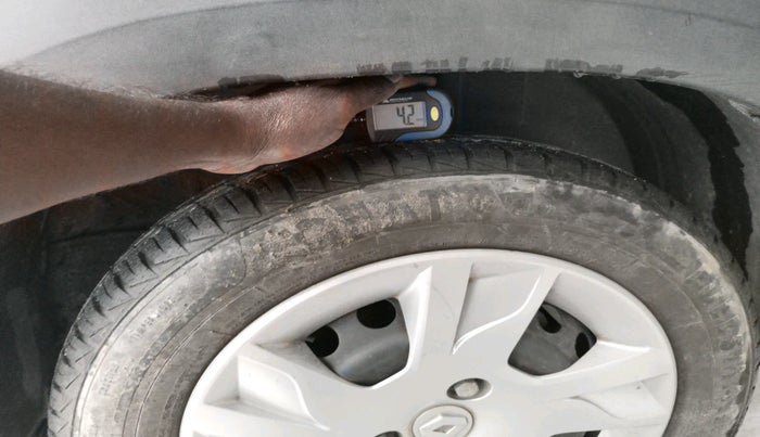 2020 Renault Kwid RXL 1.0, Petrol, Manual, 25,726 km, tyre